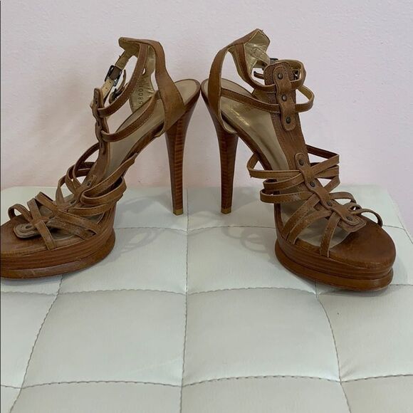 Stuart Weitzman leather heels - NEW NO BOX - Size 7.5 - Picture 1 of 4